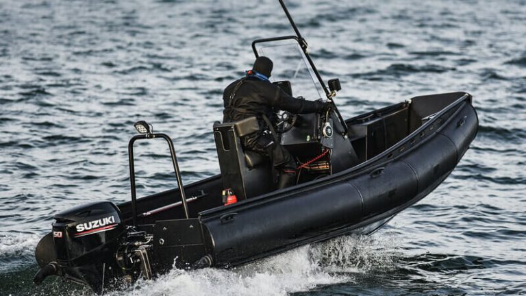 A boat series for professionals - Arctic Boats Oy